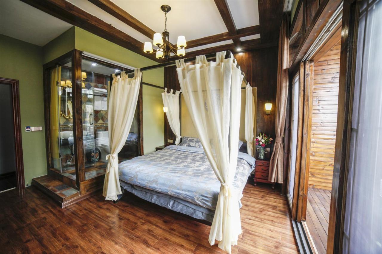 Flower Time Inn เฟิ่งหวง ภายนอก รูปภาพ