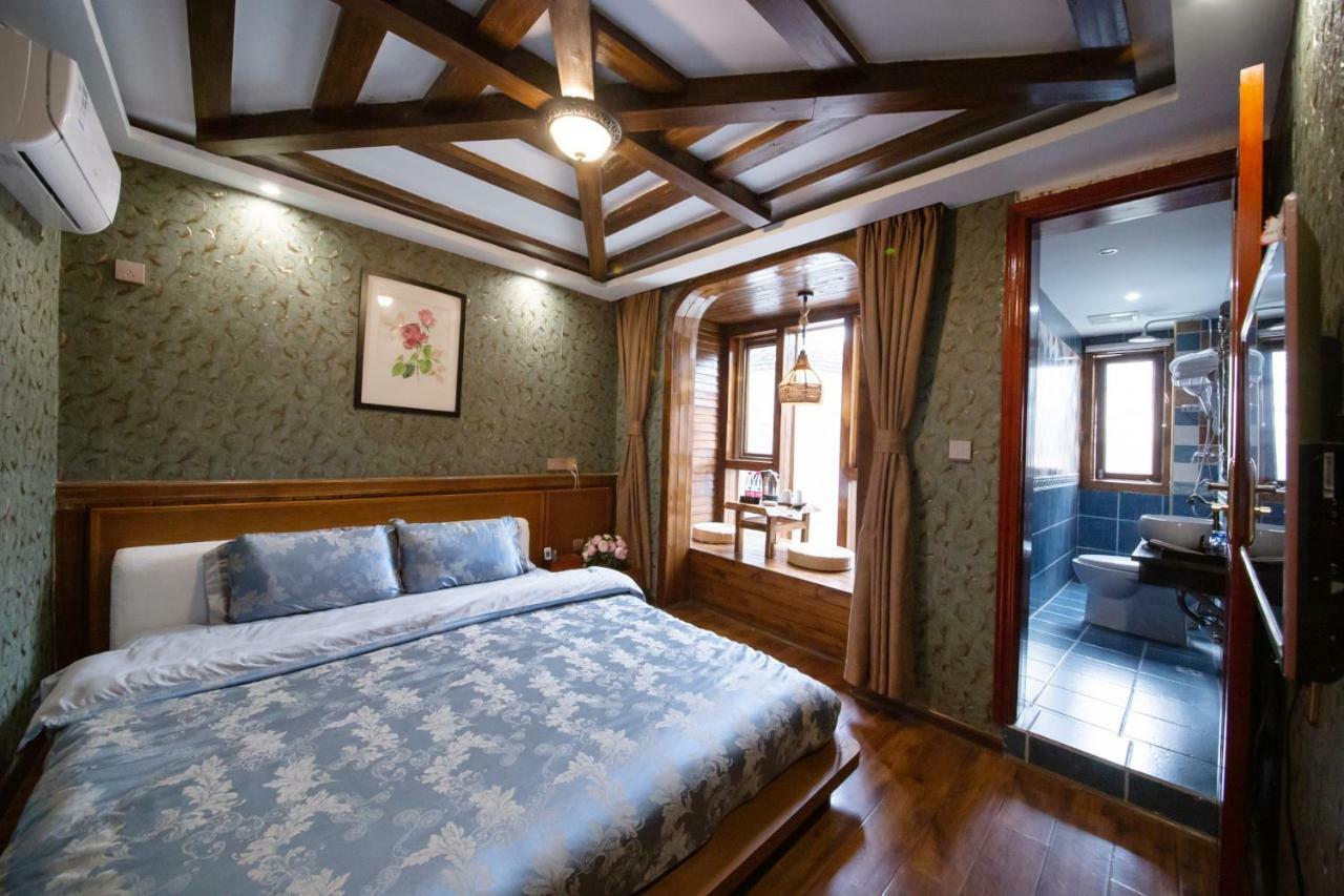 Flower Time Inn เฟิ่งหวง ภายนอก รูปภาพ