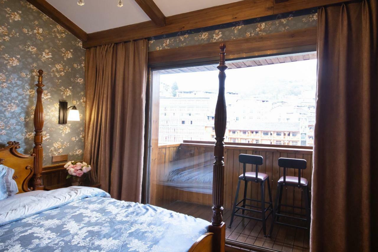 Flower Time Inn เฟิ่งหวง ภายนอก รูปภาพ