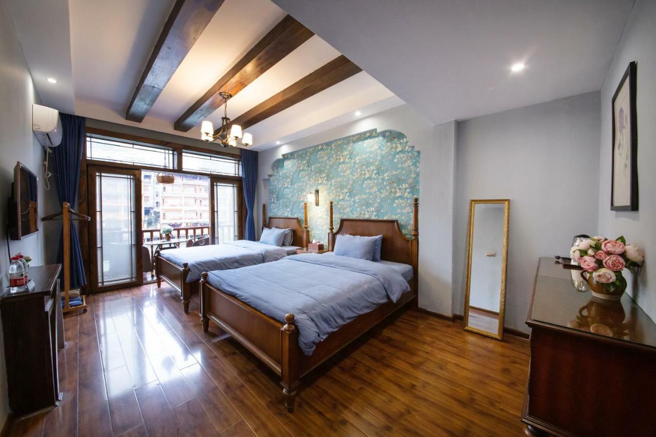 Flower Time Inn เฟิ่งหวง ภายนอก รูปภาพ